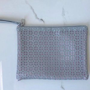 Shiseido evening wristlet